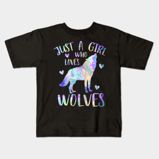 Just a girl who loves wolves Kids T-Shirt